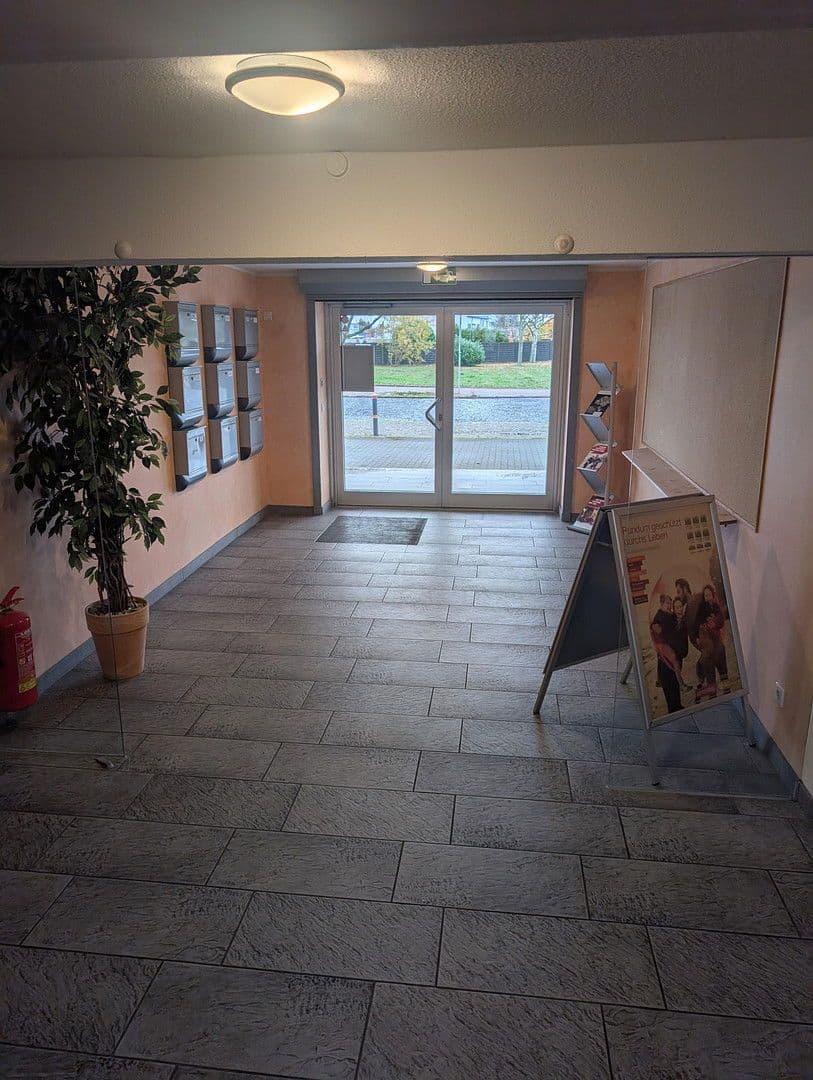 Pronájem kanceláře 436 m², Engelsdorfer Str. 373, Leipzig, Sasko Pronájem kanceláře 436 m², Engelsdorfer Str. 373, Leipzig, Sasko