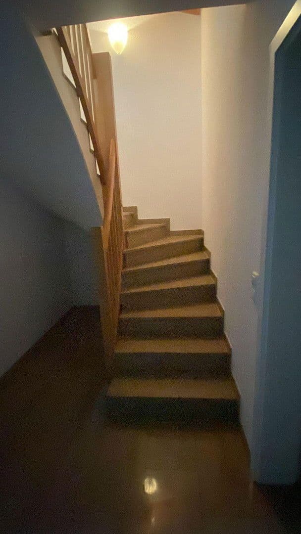 Prodej domu 130 m², pozemek 535 m², Aue-Bad Schlema, Sasko Prodej domu 130 m², pozemek 535 m², Aue-Bad Schlema, Sasko