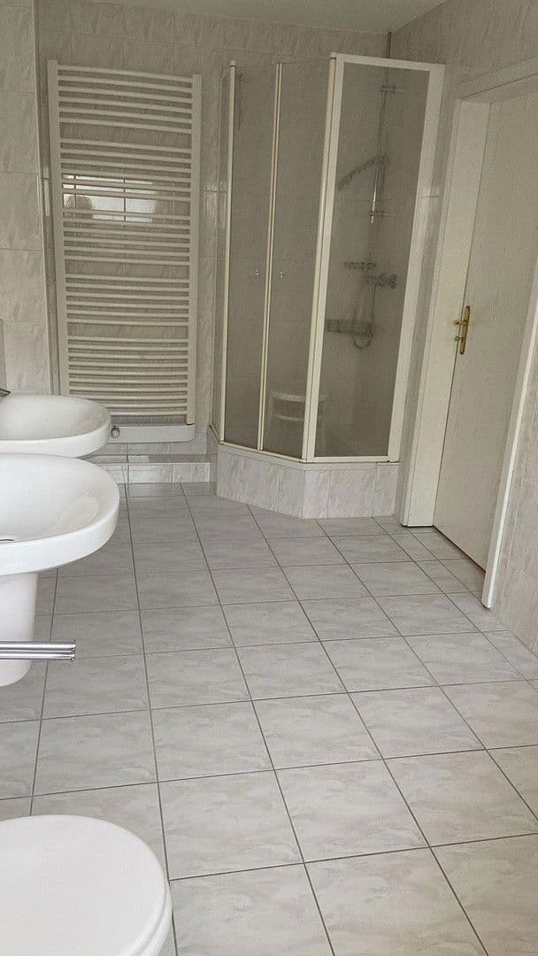 Prodej domu 130 m², pozemek 535 m², Aue-Bad Schlema, Sasko Prodej domu 130 m², pozemek 535 m², Aue-Bad Schlema, Sasko