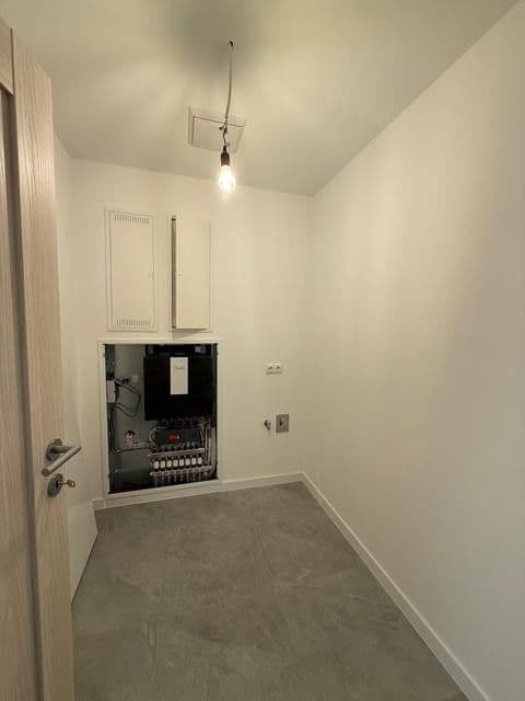 Pronájem bytu 3+1 60 m², Alt-Biesdorf 49A, Berlin, Berlín Pronájem bytu 3+1 60 m², Alt-Biesdorf 49A, Berlin, Berlín