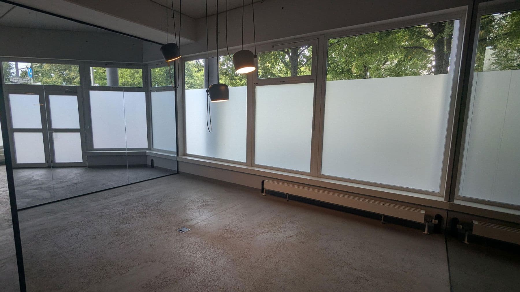 Pronájem nebytového prostoru 288 m², Danziger Str. 211, Berlin, Berlín Pronájem nebytového prostoru 288 m², Danziger Str. 211, Berlin, Berlín