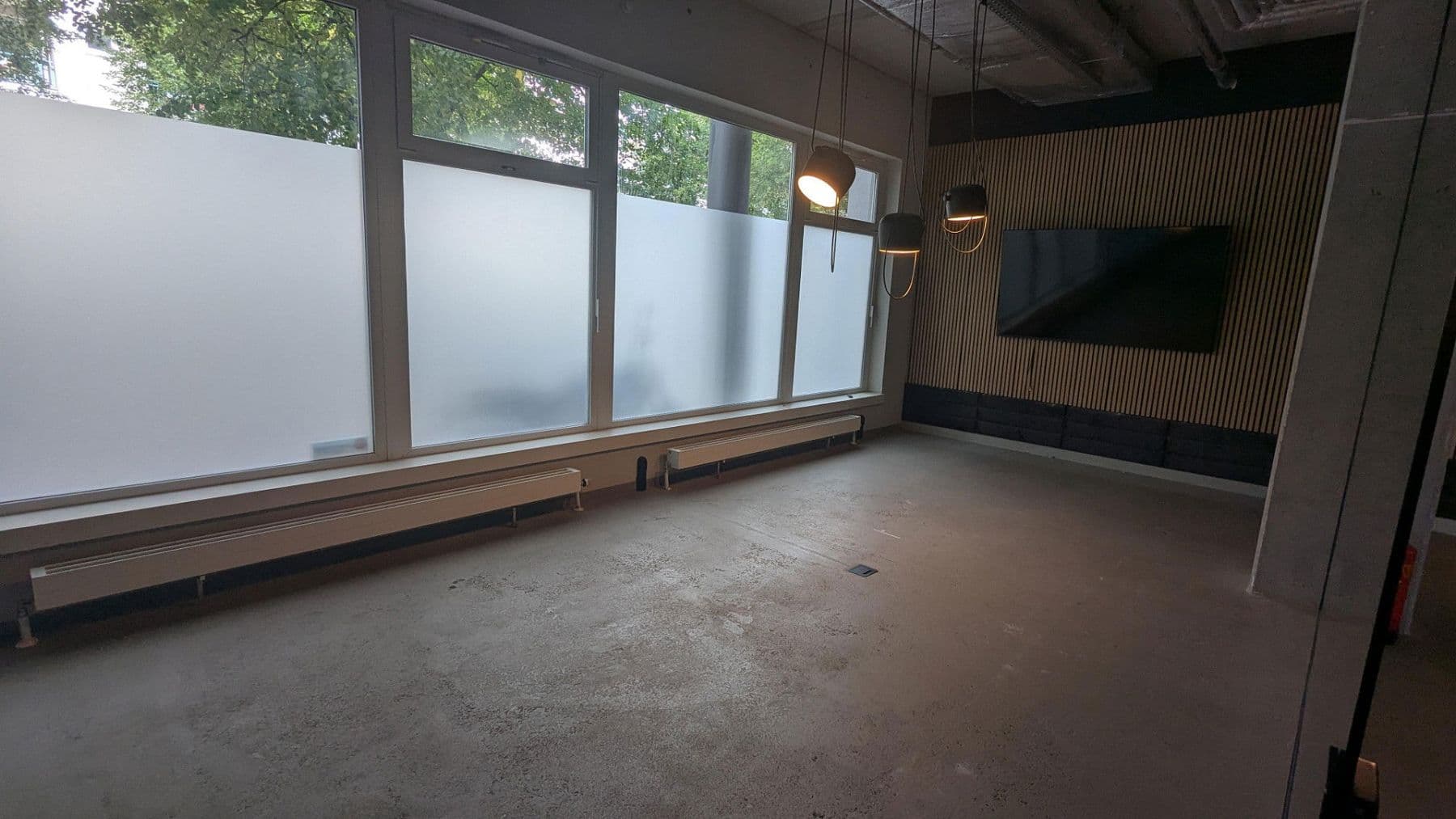 Pronájem nebytového prostoru 288 m², Danziger Str. 211, Berlin, Berlín Pronájem nebytového prostoru 288 m², Danziger Str. 211, Berlin, Berlín