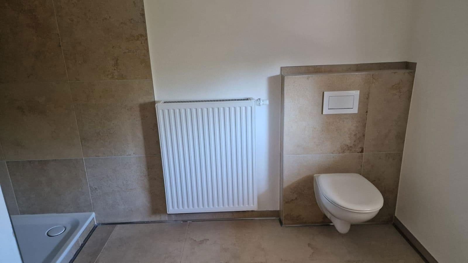 Prodej domu 230 m², pozemek 640 m², Am Lech 1 1/2, Unterdießen, Bavorsko Prodej domu 230 m², pozemek 640 m², Am Lech 1 1/2, Unterdießen, Bavorsko