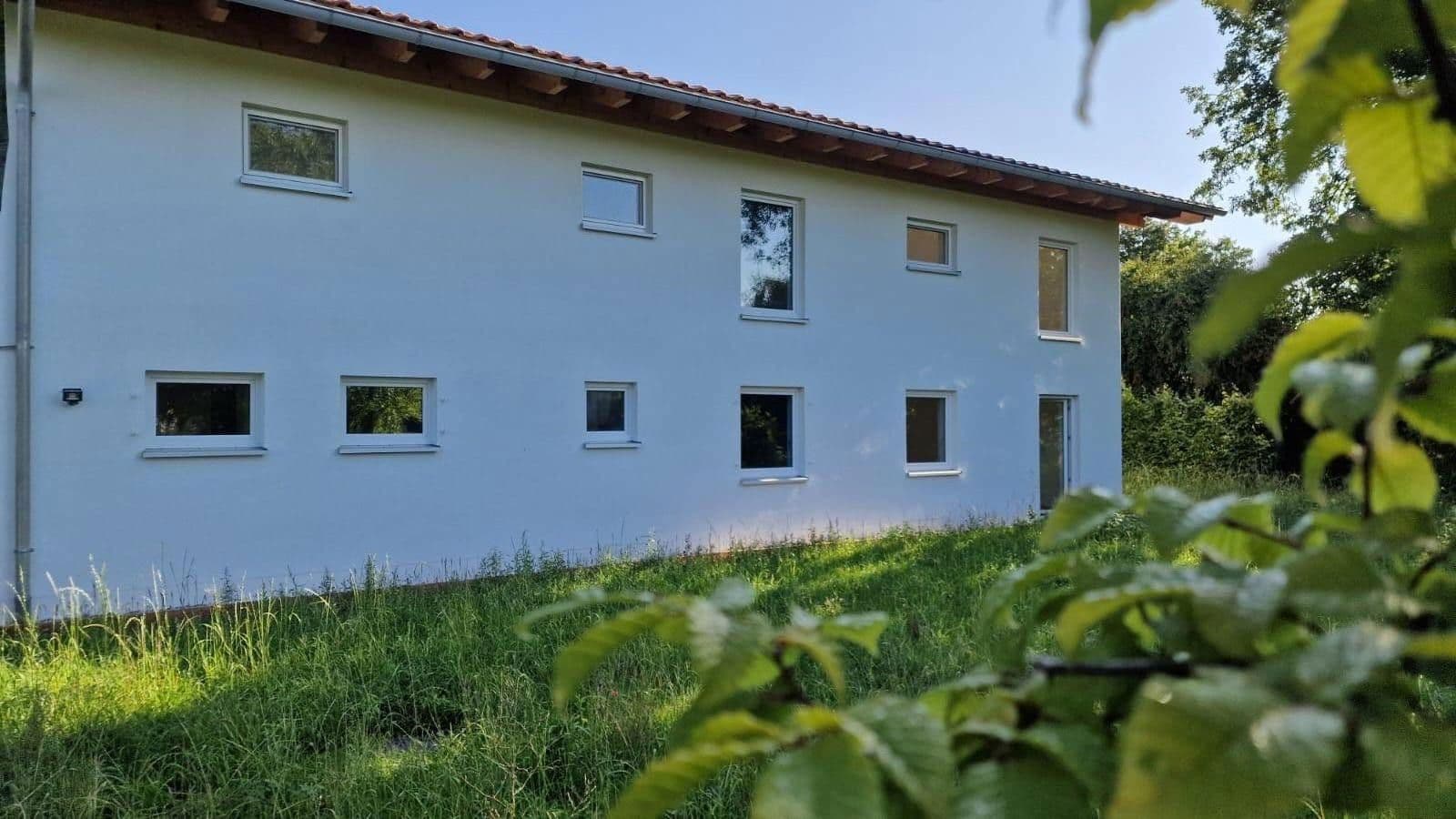 Prodej domu 230 m², pozemek 640 m², Am Lech 1 1/2, Unterdießen, Bavorsko Prodej domu 230 m², pozemek 640 m², Am Lech 1 1/2, Unterdießen, Bavorsko