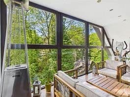 Pronájem bytu 4+1 150 m², Hamburg, Hamburg Pronájem bytu 4+1 150 m², Hamburg, Hamburg