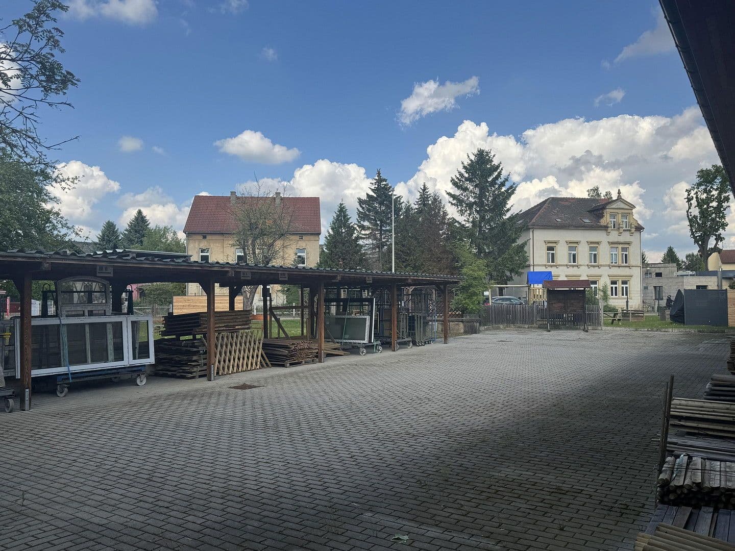 Pronájem nebytového prostoru 6.000 m², Löbauer Str. 1a, Žitava, Sasko Pronájem nebytového prostoru 6.000 m², Löbauer Str. 1a, Žitava, Sasko