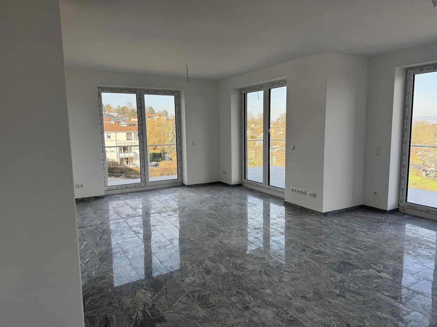 Prodej bytu 3+1 108 m², Kassel, Hessen Prodej bytu 3+1 108 m², Kassel, Hessen