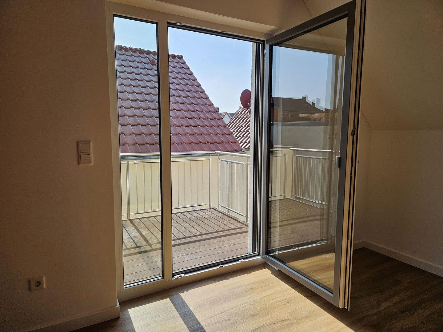 Pronájem bytu 2+1 50 m², Westheimer Straße 3 b, Hofgeismar, Hessen Pronájem bytu 2+1 50 m², Westheimer Straße 3 b, Hofgeismar, Hessen