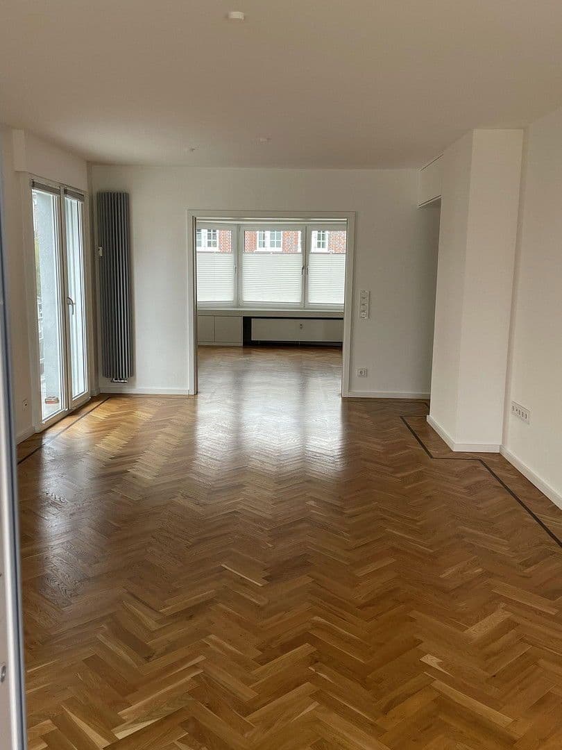 Prodej bytu 3+1 108 m², Meerbusch, Severní Porýní-Vestfálsko Prodej bytu 3+1 108 m², Meerbusch, Severní Porýní-Vestfálsko