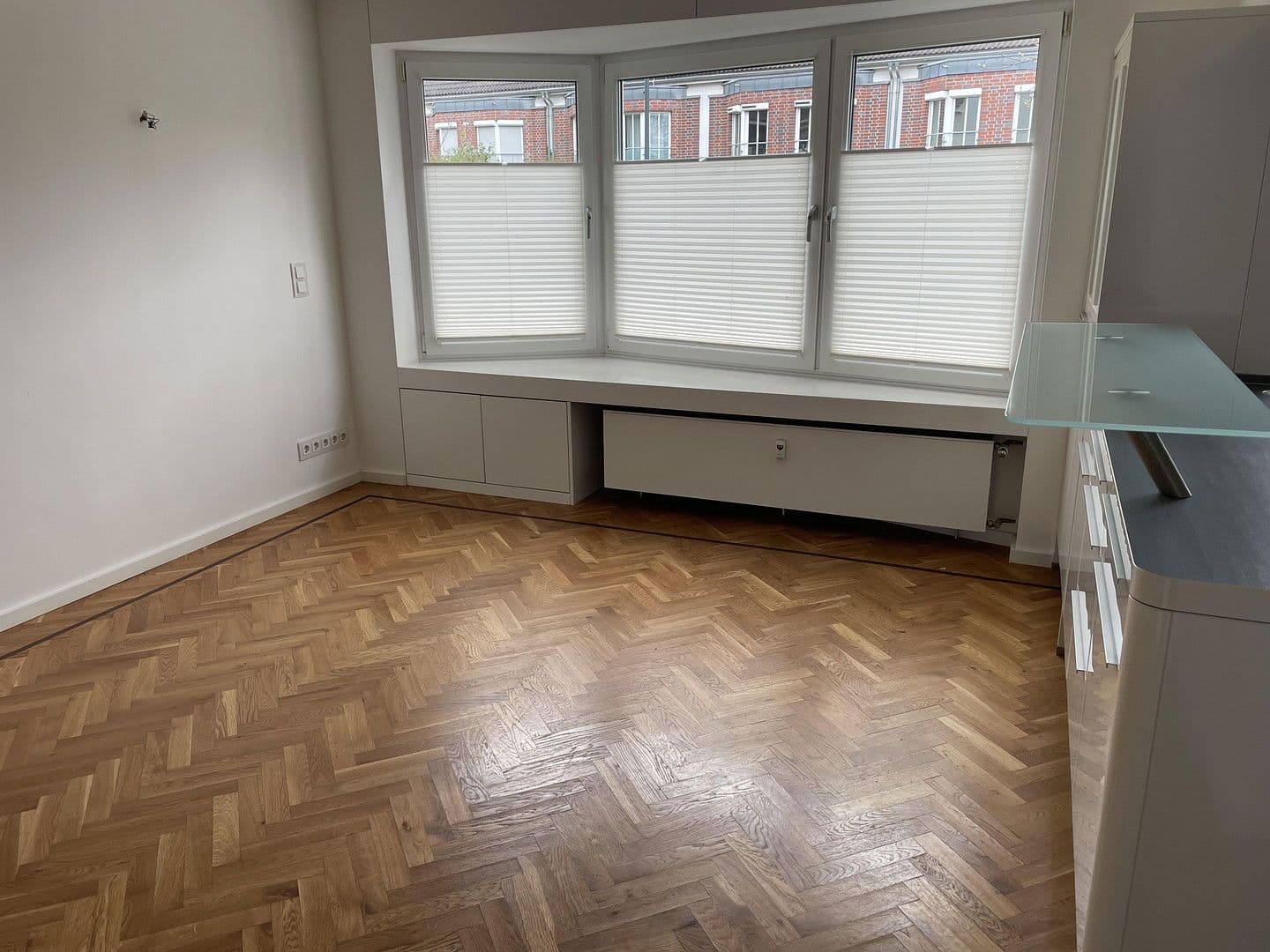 Prodej bytu 3+1 108 m², Meerbusch, Severní Porýní-Vestfálsko Prodej bytu 3+1 108 m², Meerbusch, Severní Porýní-Vestfálsko