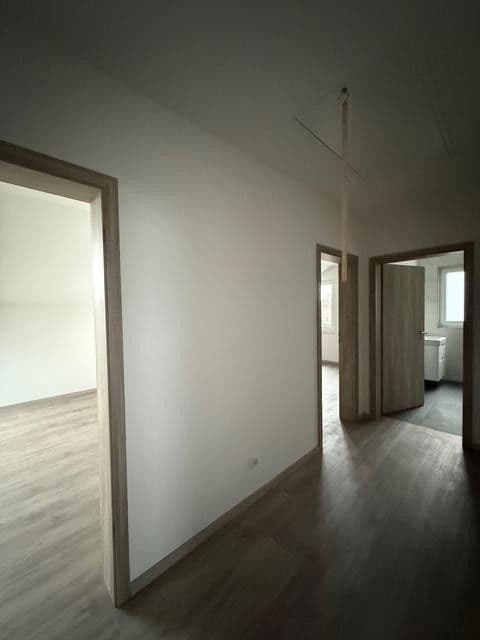 Prodej bytu 3+1 74 m², Berlin, Berlín Prodej bytu 3+1 74 m², Berlin, Berlín