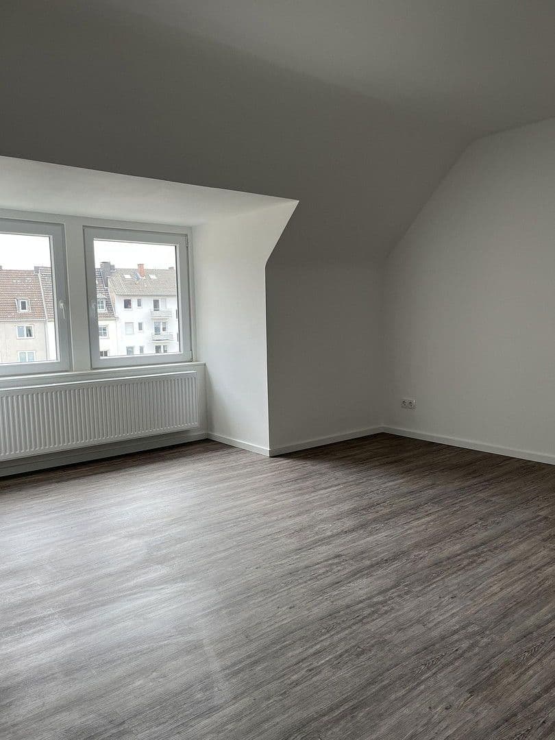 Pronájem bytu 2+1 58 m², Jülich, Severní Porýní-Vestfálsko Pronájem bytu 2+1 58 m², Jülich, Severní Porýní-Vestfálsko