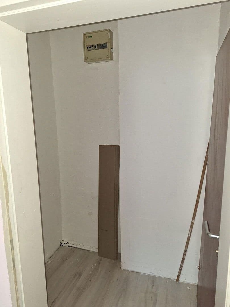 Pronájem bytu 1+1 20 m², Eckeseyer Str. 169, Hagen, Severní Porýní-Vestfálsko Pronájem bytu 1+1 20 m², Eckeseyer Str. 169, Hagen, Severní Porýní-Vestfálsko