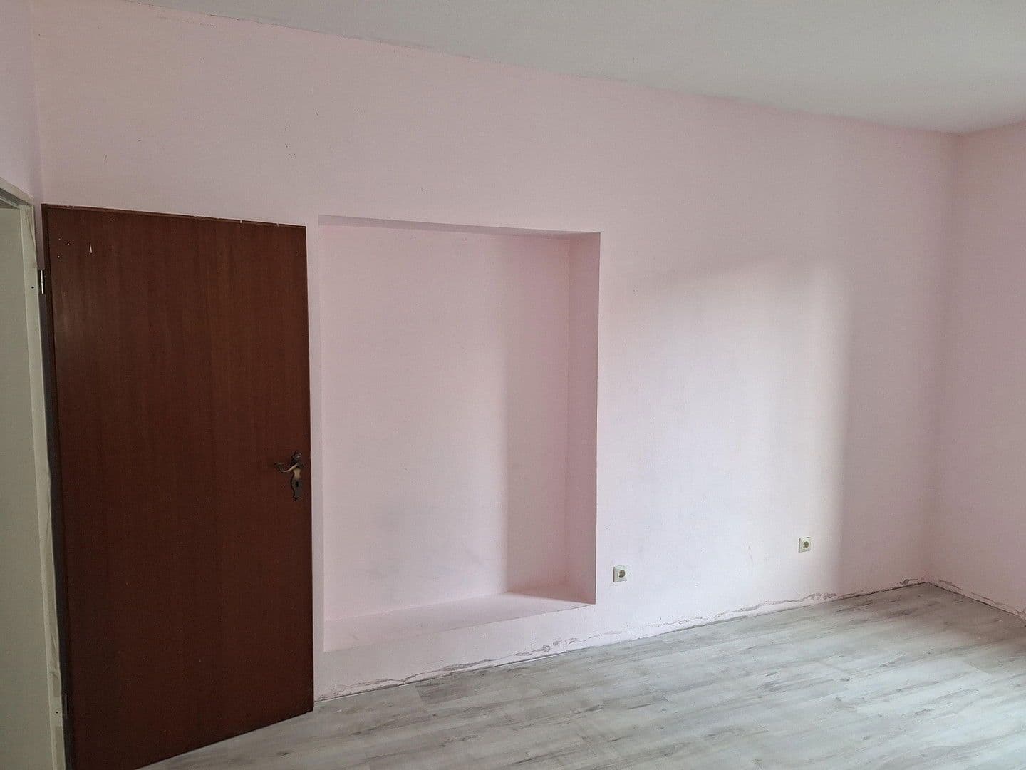 Pronájem bytu 1+1 20 m², Eckeseyer Str. 169, Hagen, Severní Porýní-Vestfálsko Pronájem bytu 1+1 20 m², Eckeseyer Str. 169, Hagen, Severní Porýní-Vestfálsko