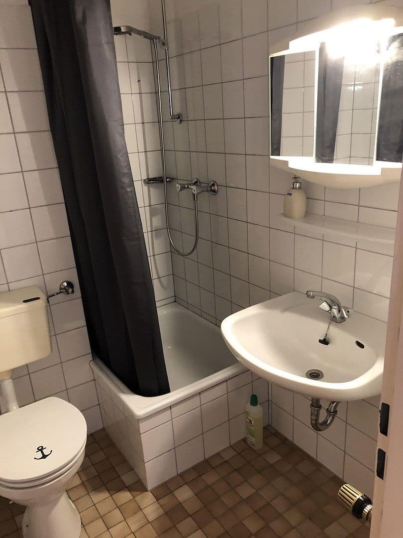 Pronájem bytu 1+1 31 m², Konstanz, Bádensko-Württembersko Pronájem bytu 1+1 31 m², Konstanz, Bádensko-Württembersko