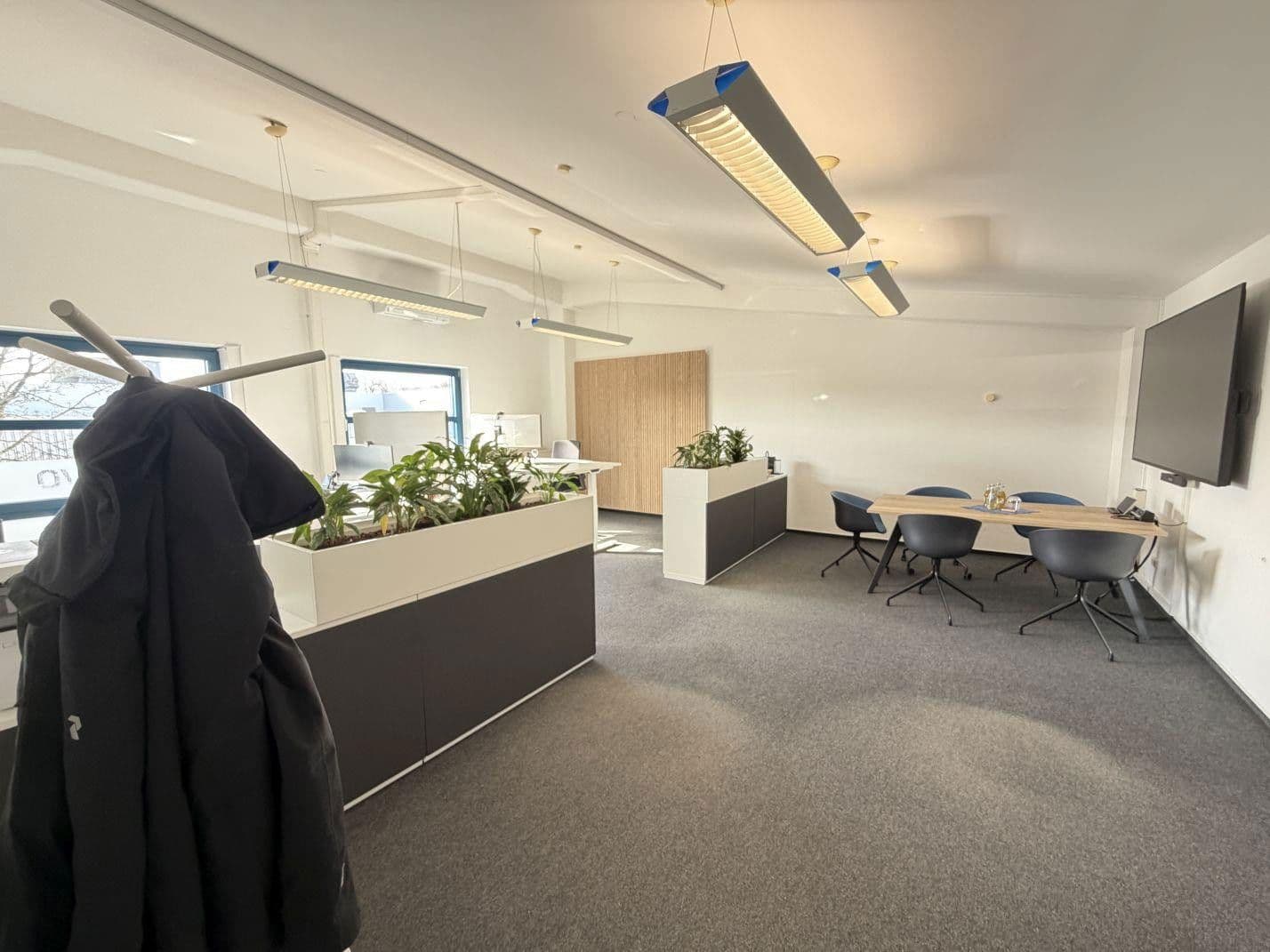 Pronájem kanceláře 192 m², Leverkusen, Severní Porýní-Vestfálsko Pronájem kanceláře 192 m², Leverkusen, Severní Porýní-Vestfálsko