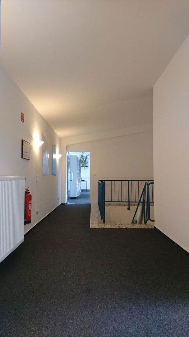 Pronájem kanceláře 192 m², Leverkusen, Severní Porýní-Vestfálsko Pronájem kanceláře 192 m², Leverkusen, Severní Porýní-Vestfálsko