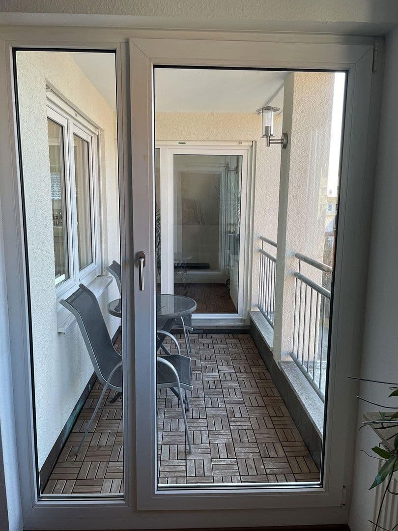 Pronájem bytu 3+1 78 m², Hauptstrasse 22, Herrenberg, Bádensko-Württembersko Pronájem bytu 3+1 78 m², Hauptstrasse 22, Herrenberg, Bádensko-Württembersko