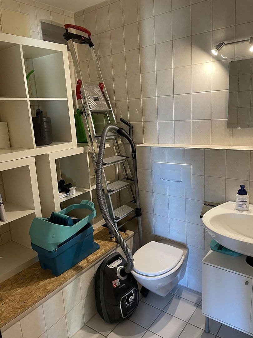 Pronájem bytu 3+1 78 m², Hauptstrasse 22, Herrenberg, Bádensko-Württembersko Pronájem bytu 3+1 78 m², Hauptstrasse 22, Herrenberg, Bádensko-Württembersko