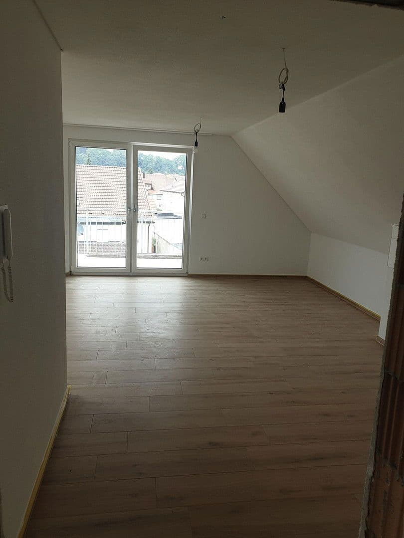 Pronájem bytu 3+kk 65 m², Schillerstraße 32, Eislingen/Fils, Bádensko-Württembersko Pronájem bytu 3+kk 65 m², Schillerstraße 32, Eislingen/Fils, Bádensko-Württembersko