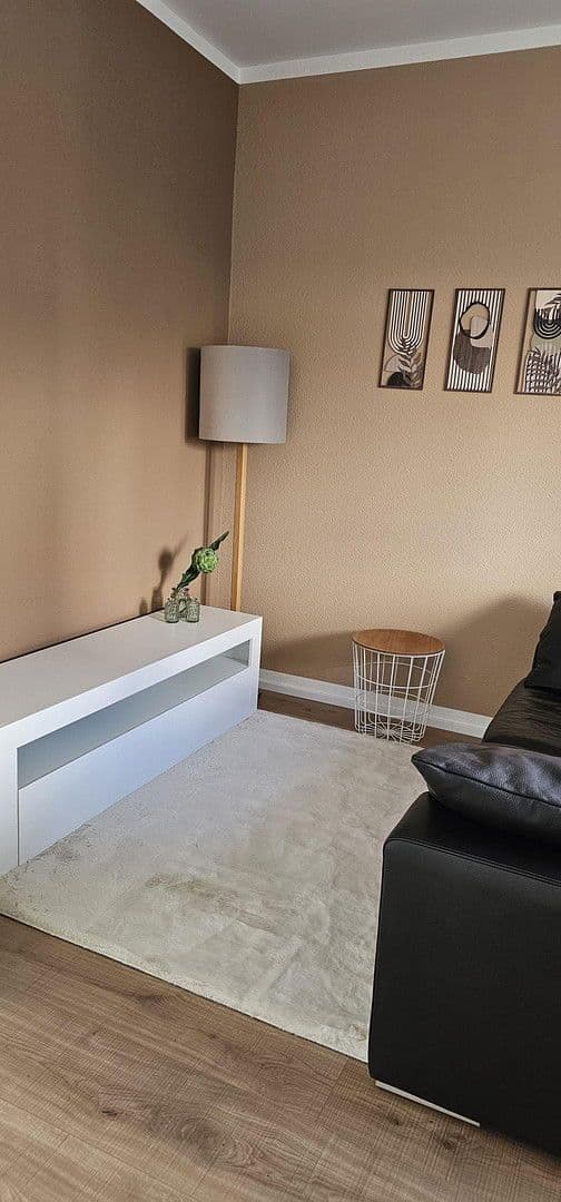 Pronájem bytu 1+1 24 m², Großbettlingen, Bádensko-Württembersko Pronájem bytu 1+1 24 m², Großbettlingen, Bádensko-Württembersko