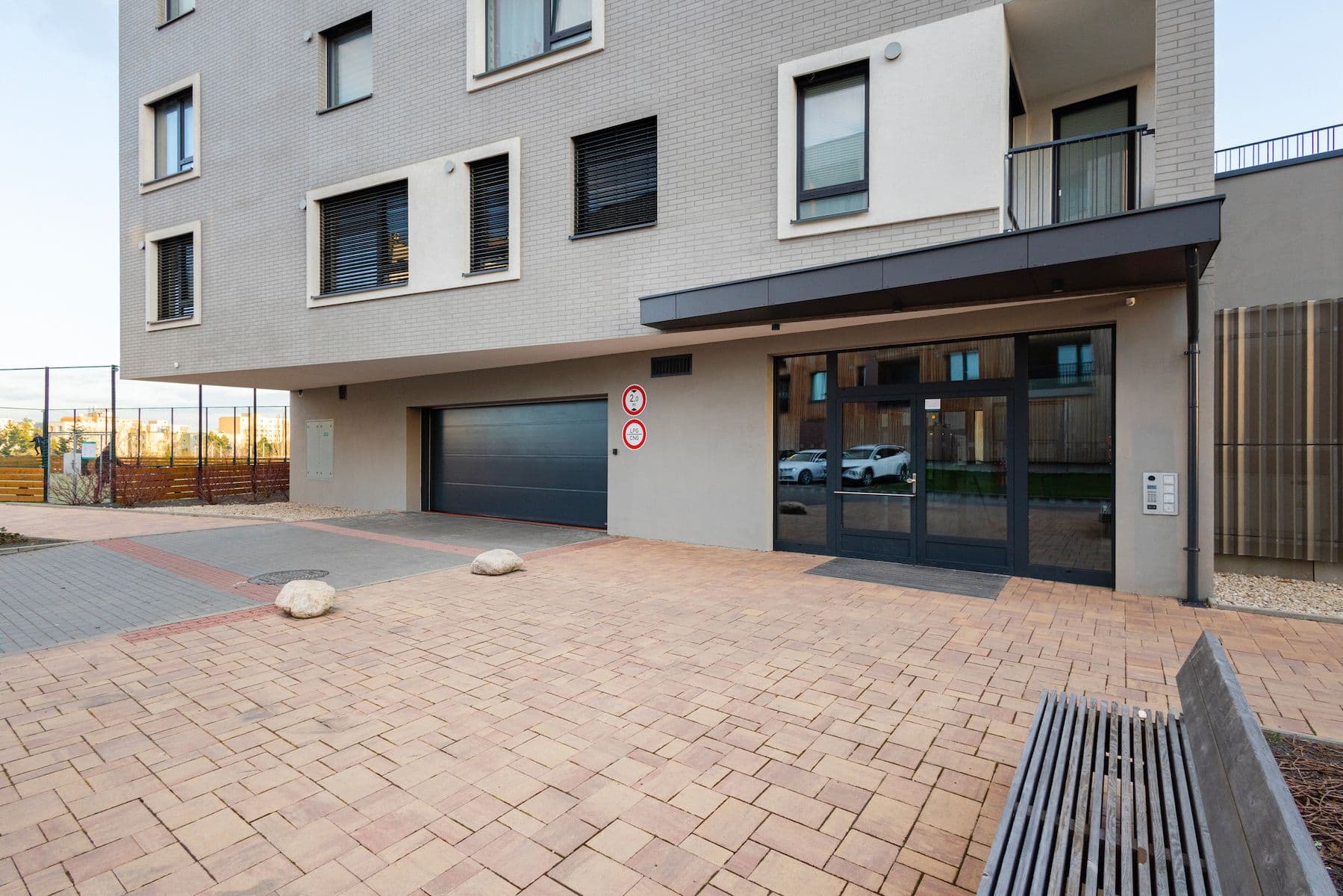 Prodej bytu 2+kk 46 m², Stočesova, Praha, Praha Prodej bytu 2+kk 46 m², Stočesova, Praha, Praha