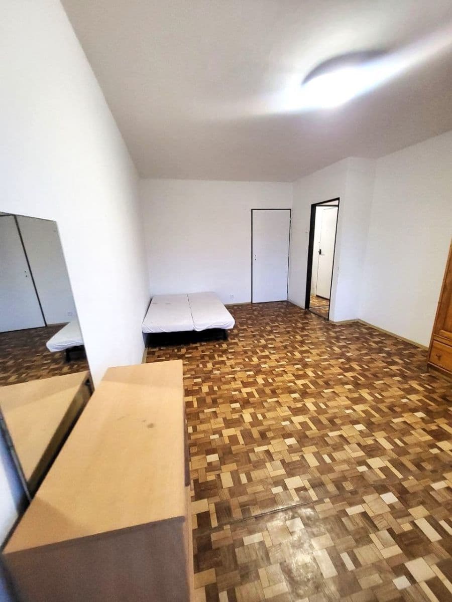 Prodej bytu 3+1 74 m², Dukelských hrdinů, Krupka, Ústecký kraj Prodej bytu 3+1 74 m², Dukelských hrdinů, Krupka, Ústecký kraj