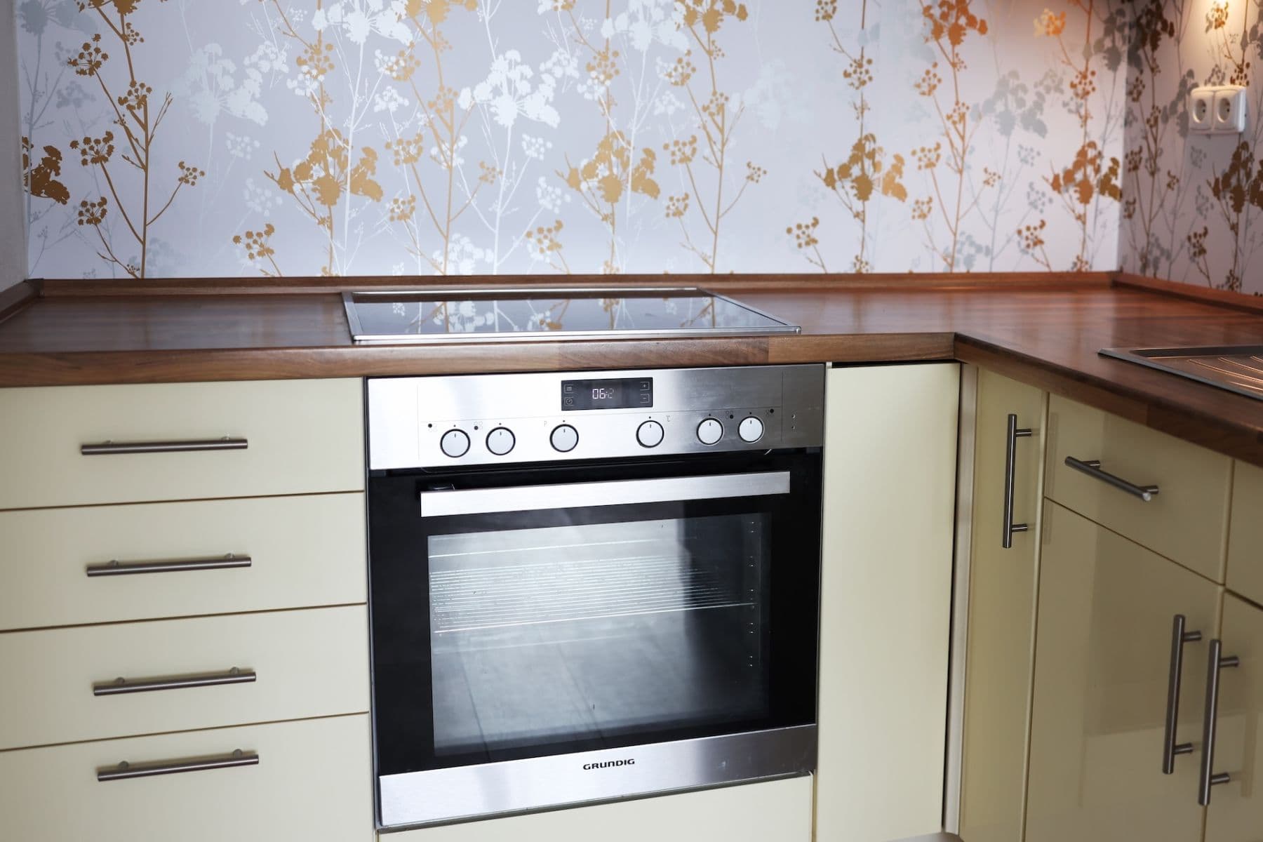 Pronájem bytu 2+kk 43 m², Slavatova, Praha, Praha Pronájem bytu 2+kk 43 m², Slavatova, Praha, Praha