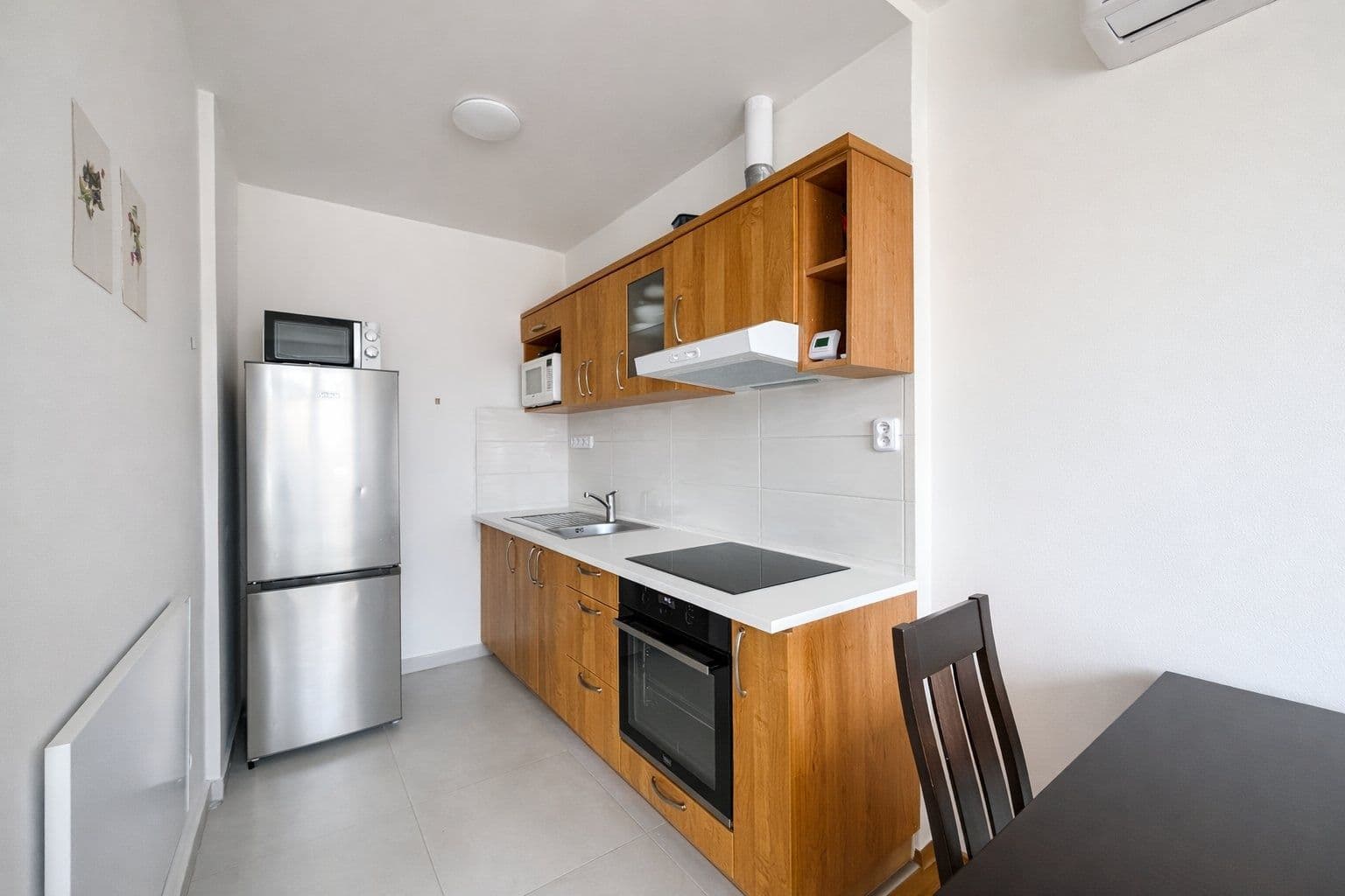 Pronájem bytu 1+kk 47 m², Vykáňská, Praha, Praha Pronájem bytu 1+kk 47 m², Vykáňská, Praha, Praha