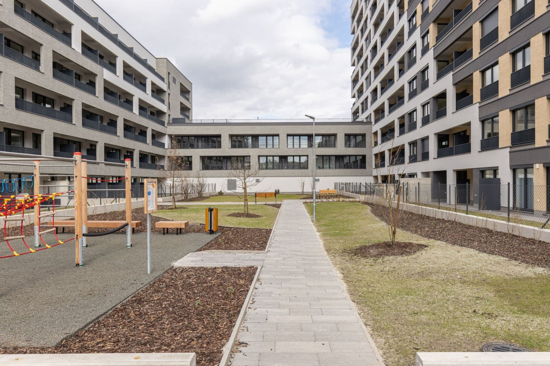 Pronájem bytu 1+kk 30 m², Poděbradská, Praha, Praha Pronájem bytu 1+kk 30 m², Poděbradská, Praha, Praha