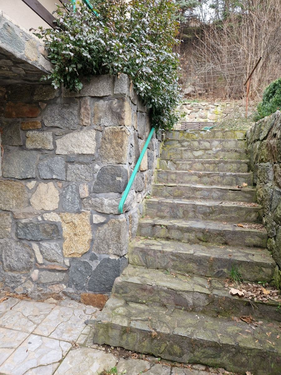 Prodej domu 210 m², pozemek 324 m², Perštejn, Ústecký kraj Prodej domu 210 m², pozemek 324 m², Perštejn, Ústecký kraj