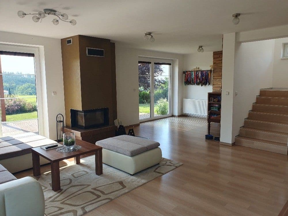 Prodej domu 248 m², pozemek 1.269 m², Radějovice, Středočeský kraj Prodej domu 248 m², pozemek 1.269 m², Radějovice, Středočeský kraj