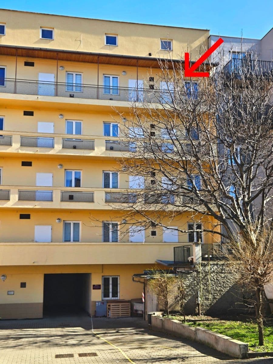 Pronájem bytu 1+1 41 m², Staňkova, Brno, Jihomoravský kraj Pronájem bytu 1+1 41 m², Staňkova, Brno, Jihomoravský kraj