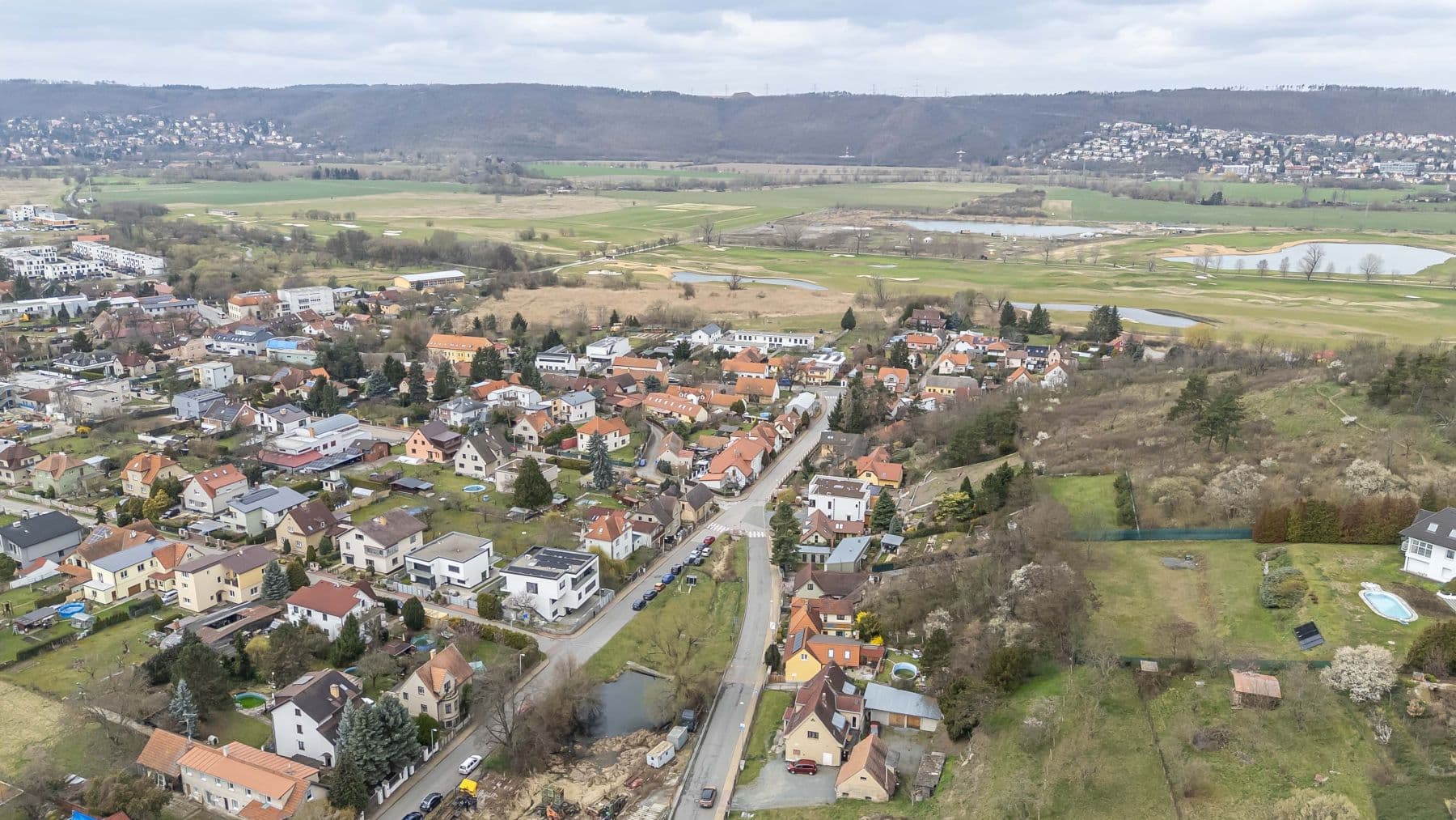 Prodej pozemku 736 m², U Lip, Praha, Praha Prodej pozemku 736 m², U Lip, Praha, Praha