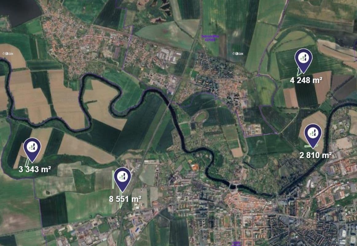 Prodej pozemku 18.952 m², Louny, Ústecký kraj Prodej pozemku 18.952 m², Louny, Ústecký kraj