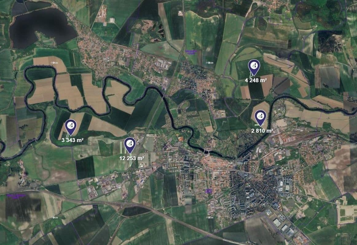 Prodej pozemku 20.957 m², Louny, Ústecký kraj Prodej pozemku 20.957 m², Louny, Ústecký kraj