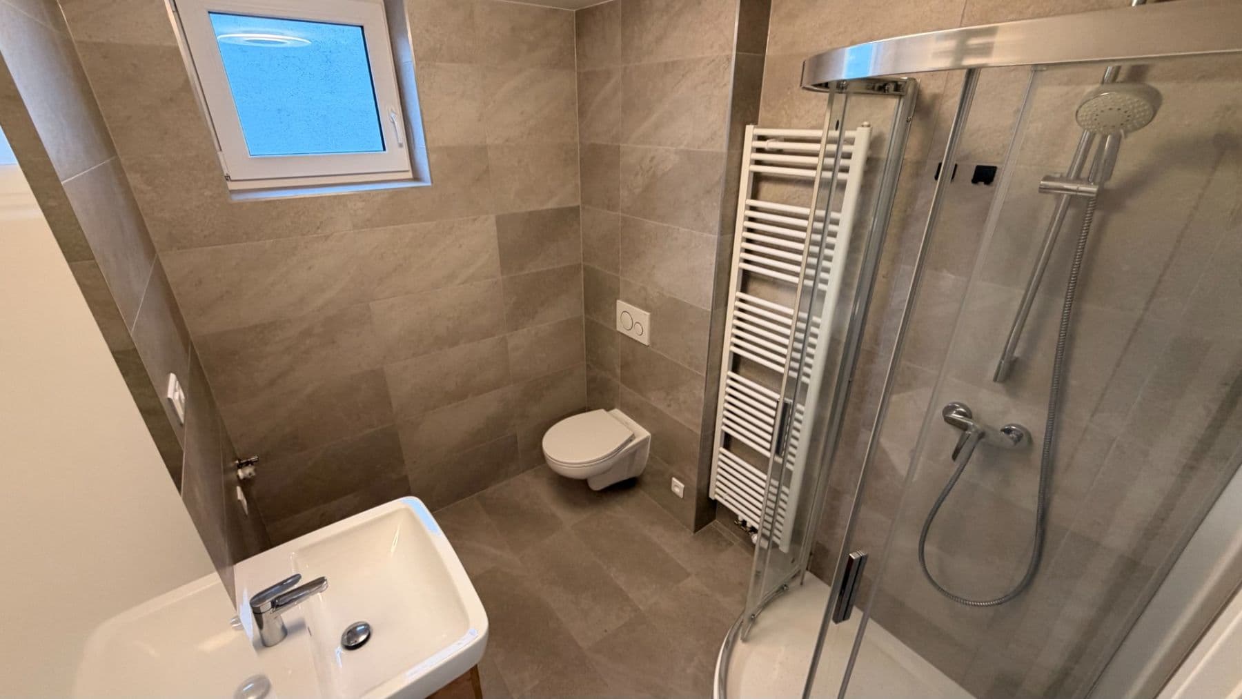 Pronájem bytu 2+kk 57 m², V Pískovně, Praha, Praha Pronájem bytu 2+kk 57 m², V Pískovně, Praha, Praha