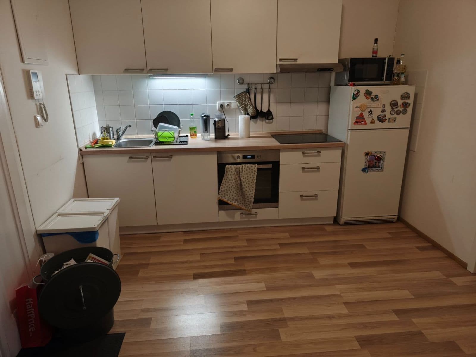 Pronájem bytu 3+1 15 m², Na Hutích, Praha, Praha Pronájem bytu 3+1 15 m², Na Hutích, Praha, Praha