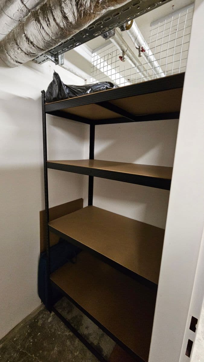 Pronájem nebytového prostoru 3 m², Děčínská, Praha, Praha Pronájem nebytového prostoru 3 m², Děčínská, Praha, Praha