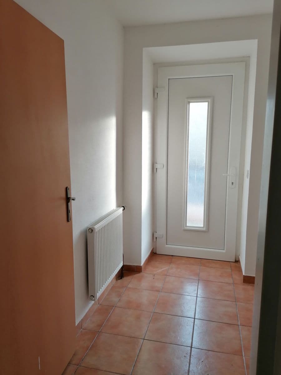 Pronájem bytu 2+kk 56 m², Fügnerova, Králův Dvůr, Středočeský kraj Pronájem bytu 2+kk 56 m², Fügnerova, Králův Dvůr, Středočeský kraj