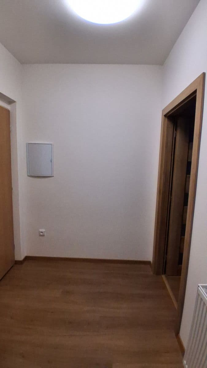 Pronájem bytu 2+kk 40 m², Komenského, Zdice, Středočeský kraj Pronájem bytu 2+kk 40 m², Komenského, Zdice, Středočeský kraj