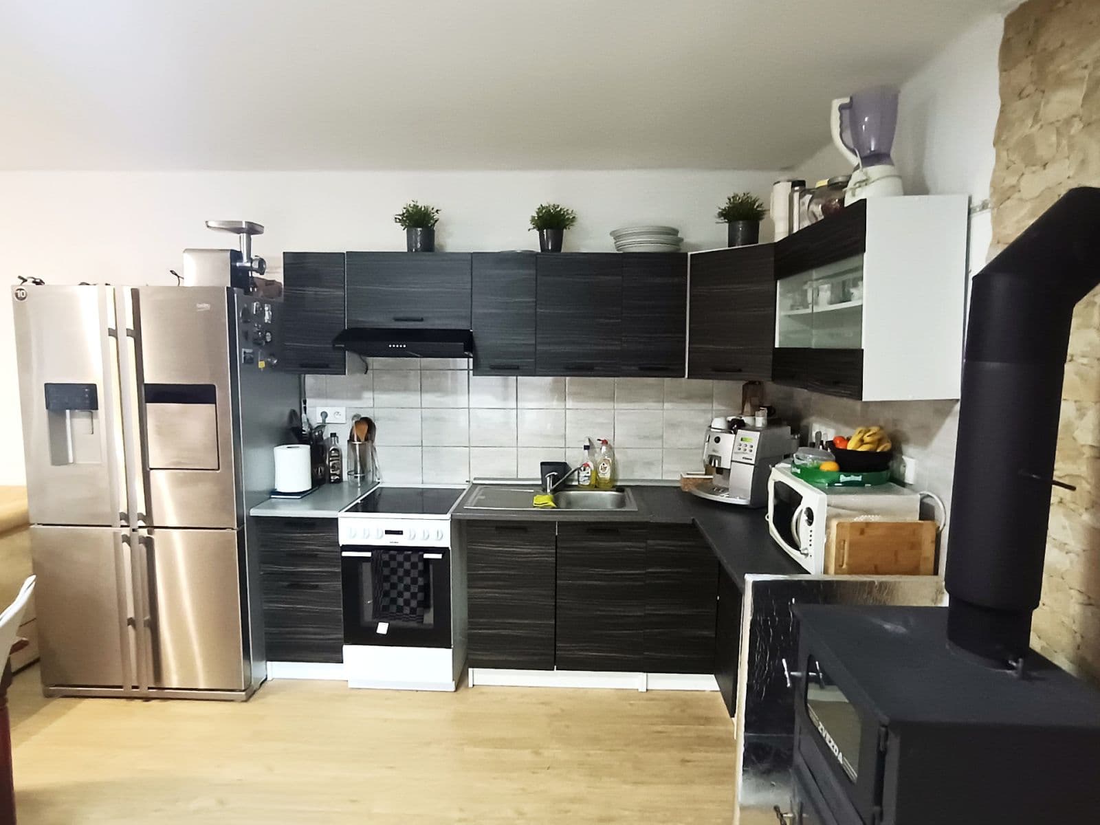 Prodej domu 128 m², pozemek 267 m², Vlkov pod Oškobrhem, Středočeský kraj Prodej domu 128 m², pozemek 267 m², Vlkov pod Oškobrhem, Středočeský kraj