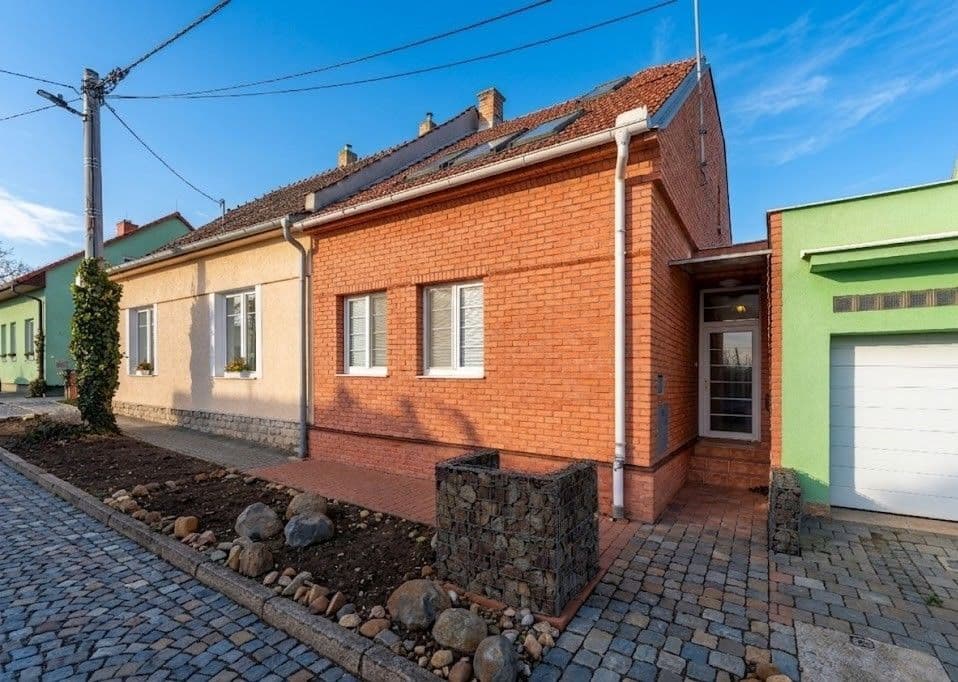 Prodej domu 142 m², pozemek 239 m², Janáčkova, Šlapanice, Jihomoravský kraj Prodej domu 142 m², pozemek 239 m², Janáčkova, Šlapanice, Jihomoravský kraj