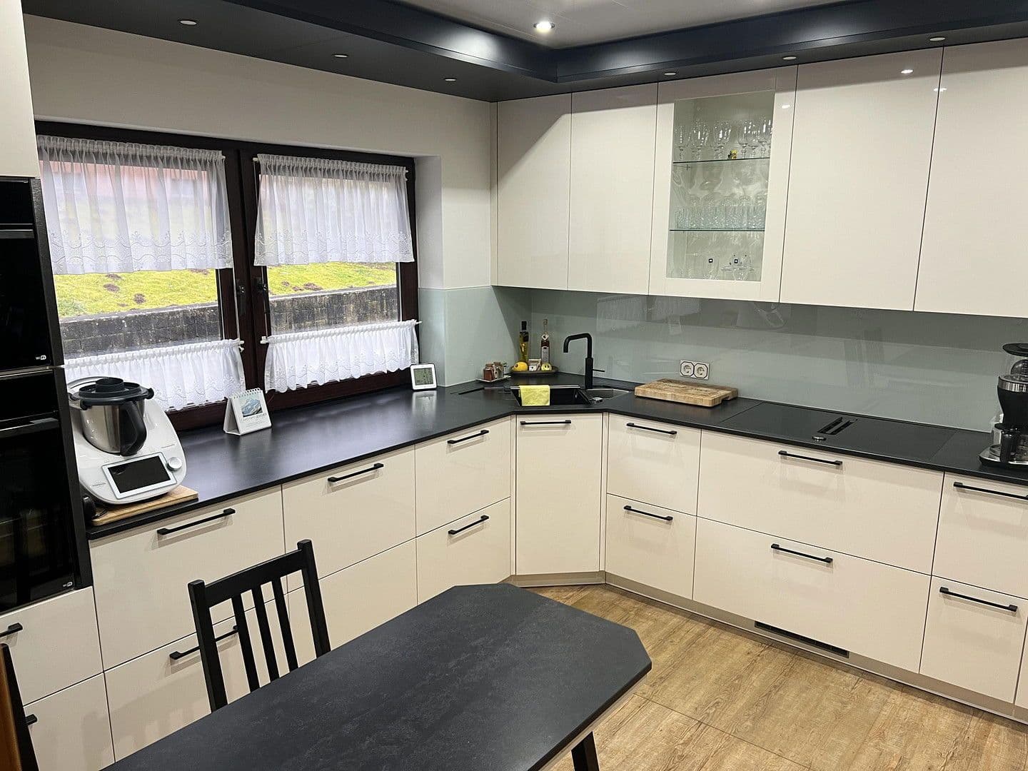 Prodej domu 140 m², pozemek 590 m², Etzbach, Porýní-Falc Prodej domu 140 m², pozemek 590 m², Etzbach, Porýní-Falc