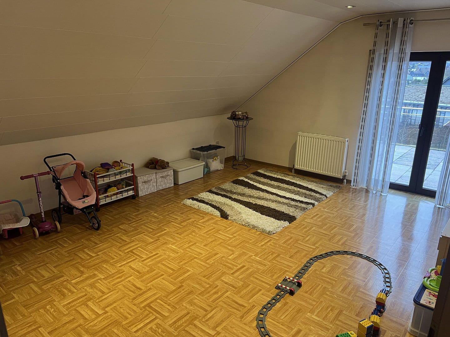 Prodej domu 140 m², pozemek 590 m², Etzbach, Porýní-Falc Prodej domu 140 m², pozemek 590 m², Etzbach, Porýní-Falc