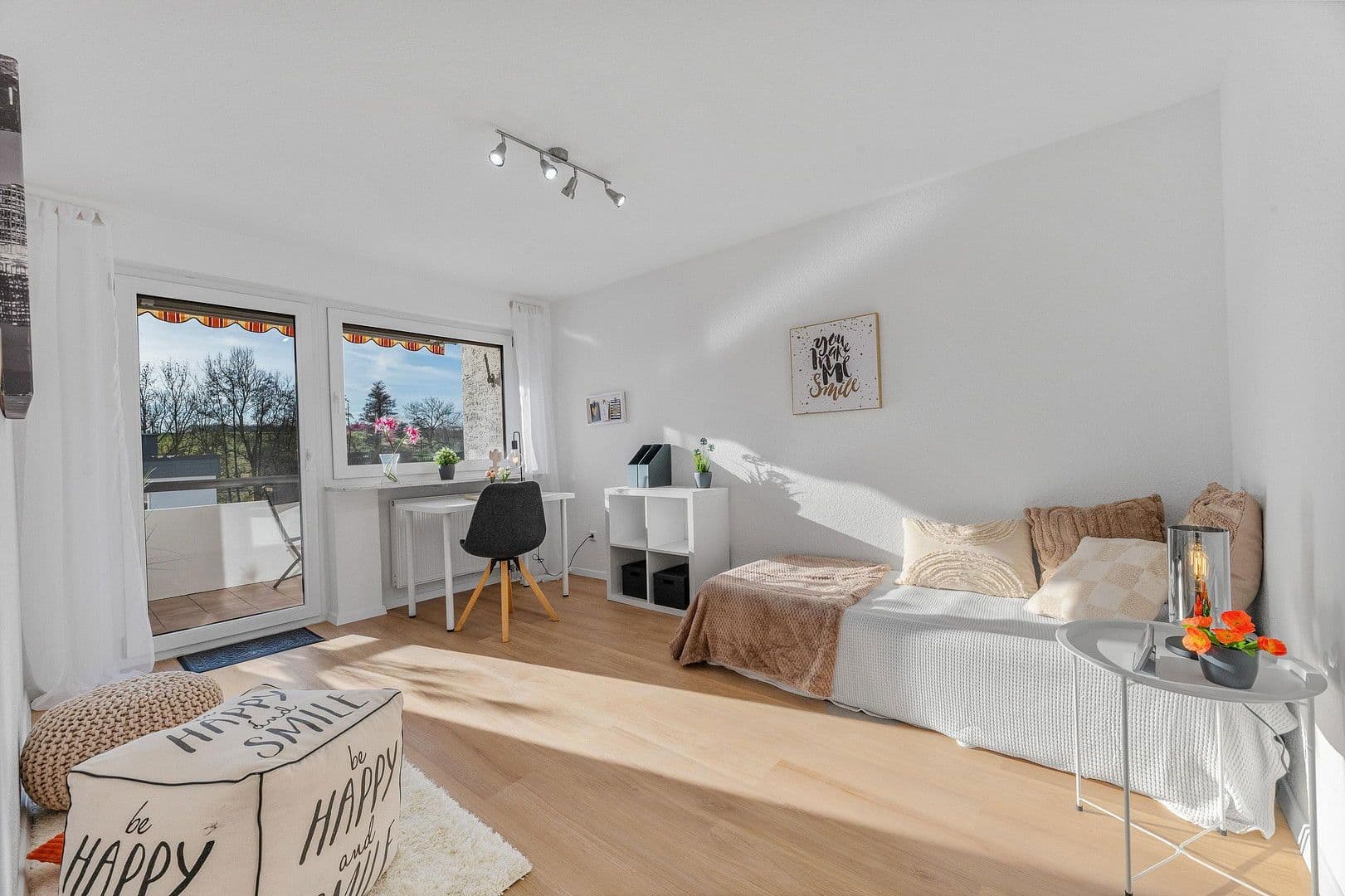 Prodej domu 105 m², pozemek 122 m², Illingen, Bádensko-Württembersko Prodej domu 105 m², pozemek 122 m², Illingen, Bádensko-Württembersko