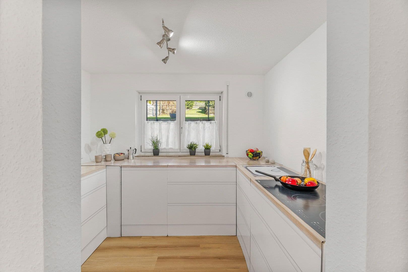 Prodej domu 105 m², pozemek 122 m², Illingen, Bádensko-Württembersko Prodej domu 105 m², pozemek 122 m², Illingen, Bádensko-Württembersko