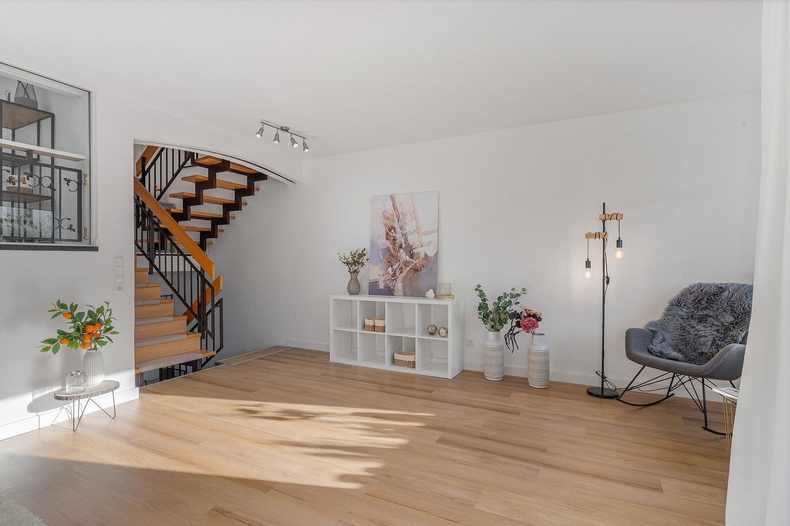 Prodej domu 105 m², pozemek 122 m², Illingen, Bádensko-Württembersko Prodej domu 105 m², pozemek 122 m², Illingen, Bádensko-Württembersko