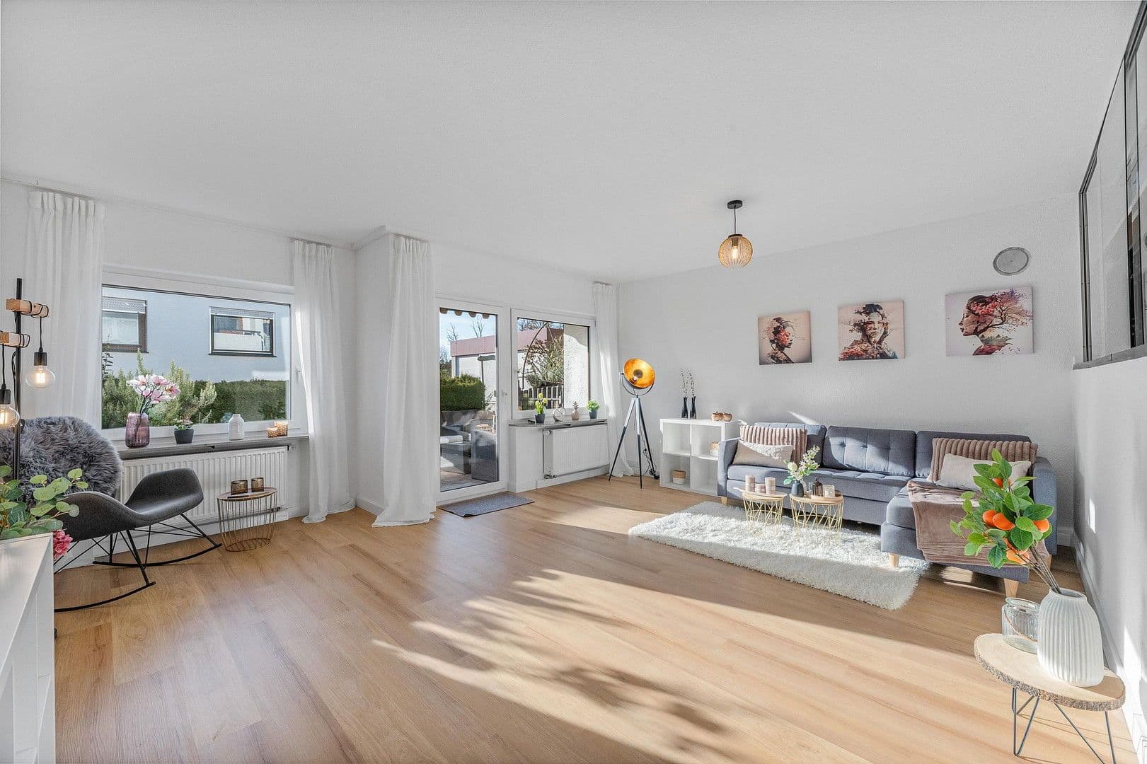 Prodej domu 105 m², pozemek 122 m², Illingen, Bádensko-Württembersko Prodej domu 105 m², pozemek 122 m², Illingen, Bádensko-Württembersko