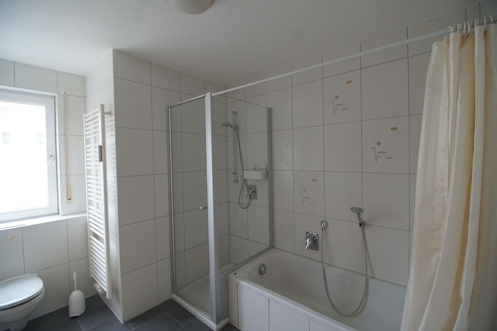 Prodej bytu 4+kk 100 m², Prof.-Kurz-Str.12, Augsburg, Bavorsko Prodej bytu 4+kk 100 m², Prof.-Kurz-Str.12, Augsburg, Bavorsko